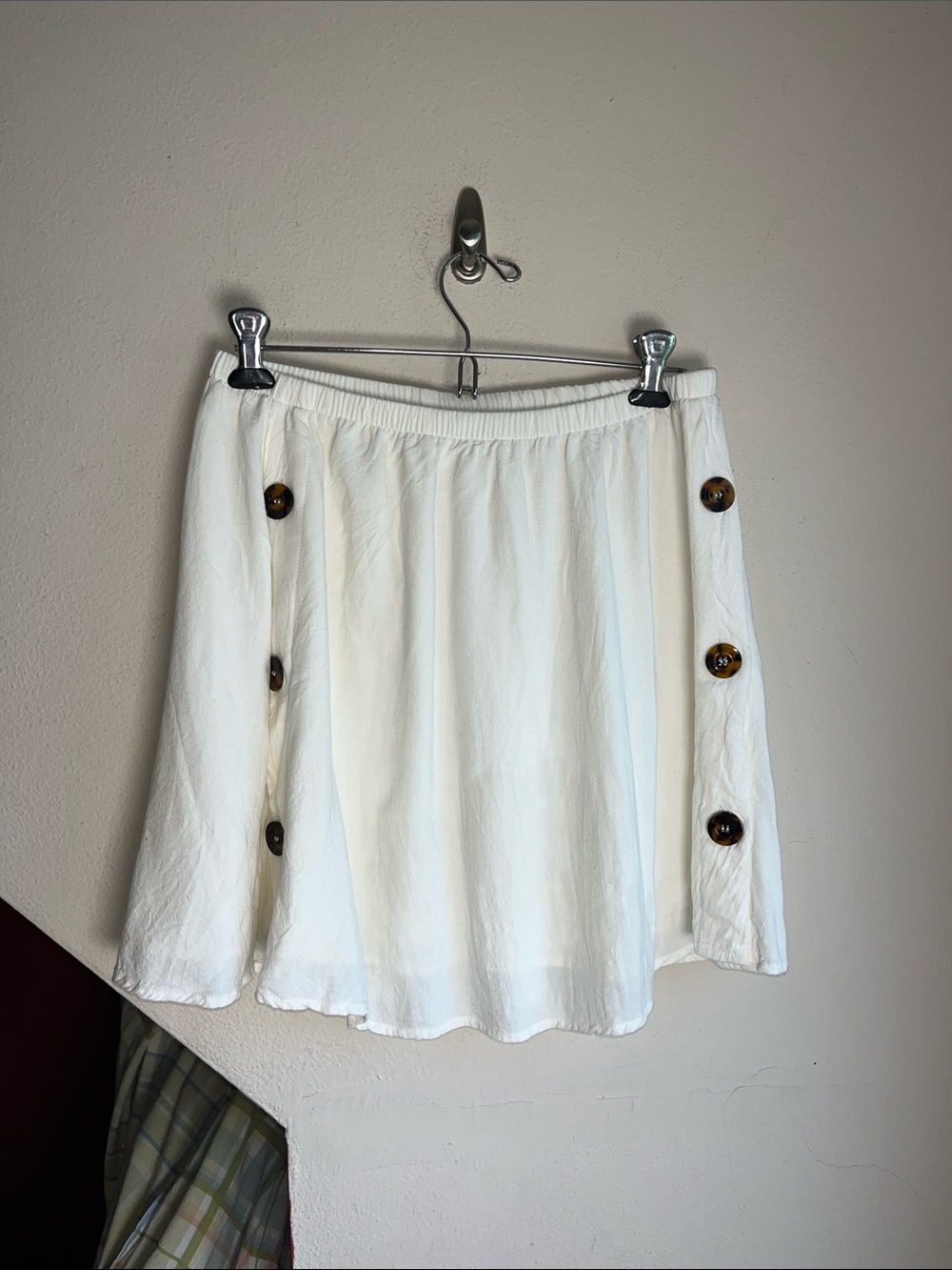 Toluca‎ Cream A-Line Viscose/Linen Blend Skirt with Button Details L